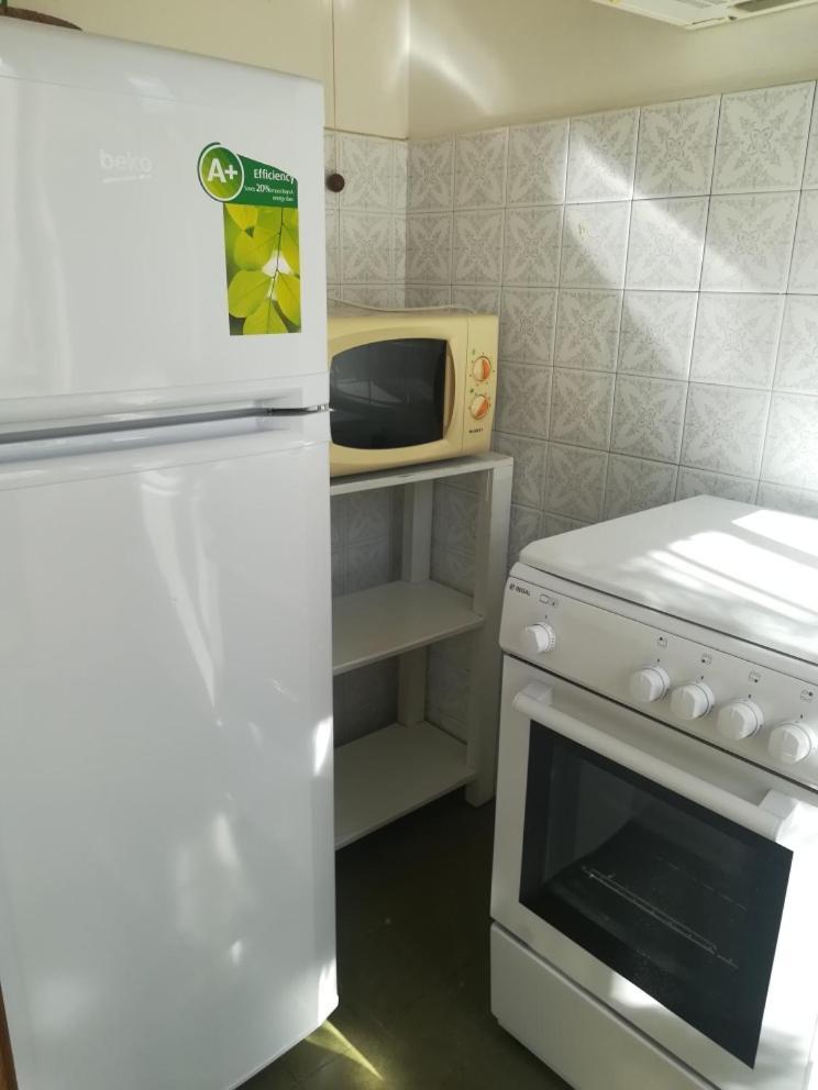 Residence Villa Carmen Fronte Mare A 50 Mt Pietra Ligure Luaran gambar